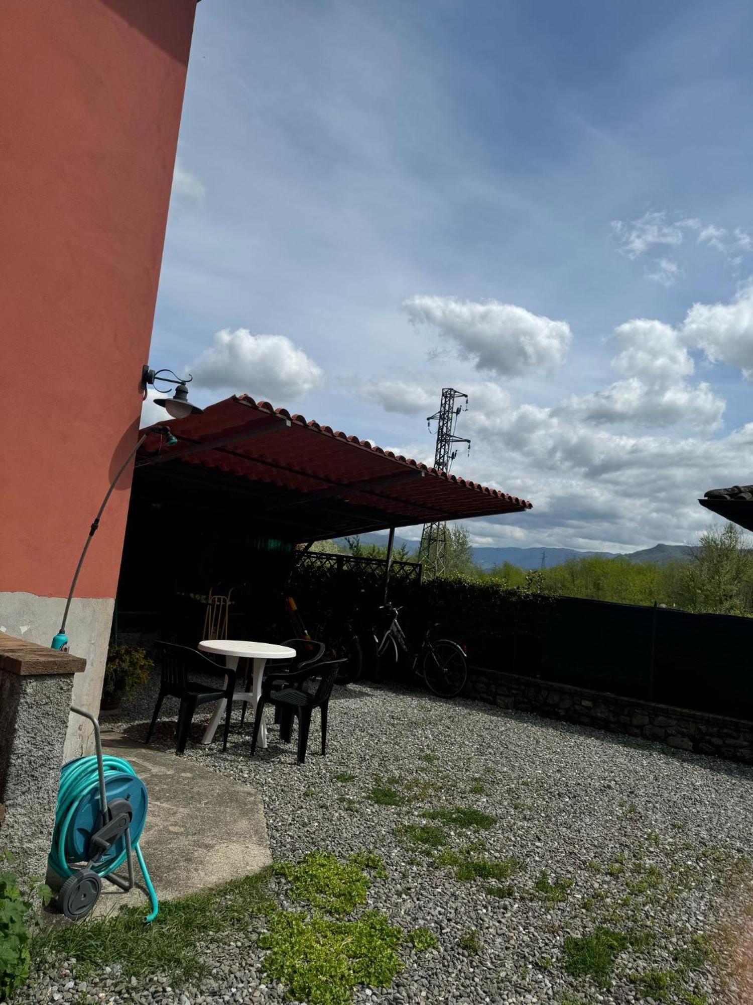 Appartamento Gallicano - La Tana エクステリア 写真